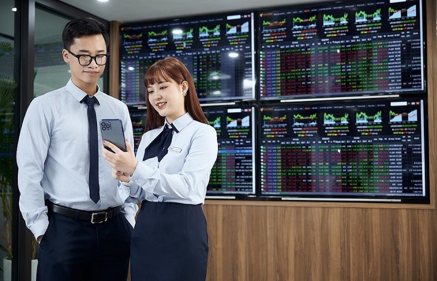 HOSE chính thức vận hành 3 chỉ số đầu tư mới từ ngày 3/11/2025