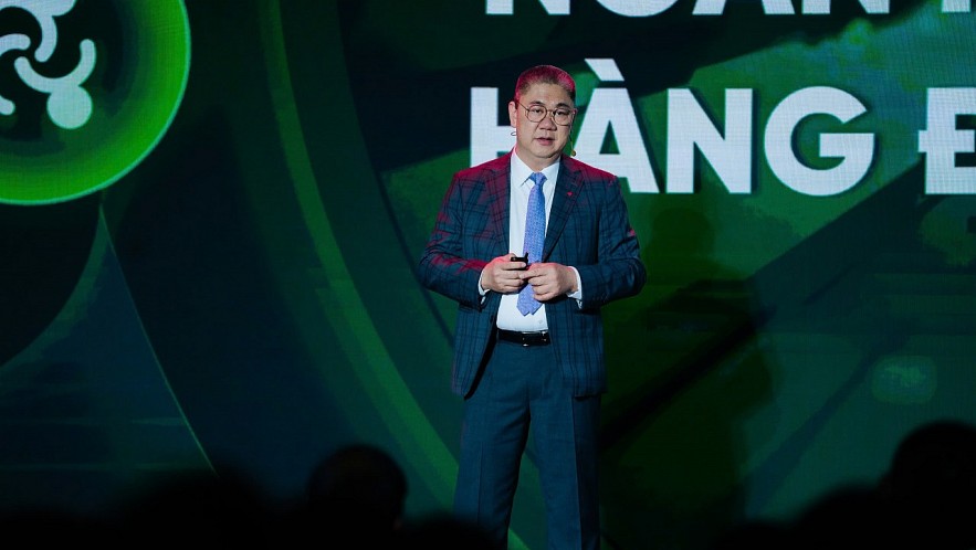 CEO VPBankS: Dự kiến niêm yết cổ phiếu ngay tháng 12/2025, tự tin lượng đặt mua cao hơn chào bán CEO VPBankS: Dự kiến niêm yết cổ phiếu ngay tháng 12/2025, tự tin lượng đặt mua cao hơn chào bán