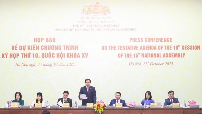 Kỳ họp thứ 10, Quốc hội khóa XV: Khối lượng lập pháp lớn, phê chuẩn bổ nhiệm các nhân sự chủ chốt