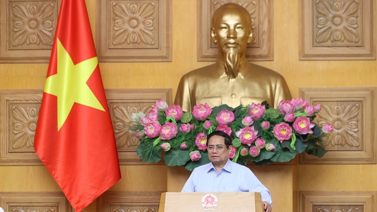 Thủ tướng: Không tạo "giấy phép con", giảm gánh nặng hành chính cho doanh nghiệp trong hoạt động hợp chuẩn, hợp quy