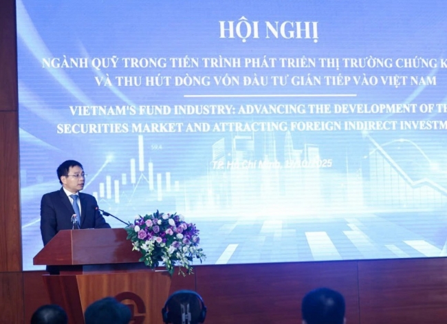 nganh quy dau tu chung khoan con nhieu du dia de phat trien