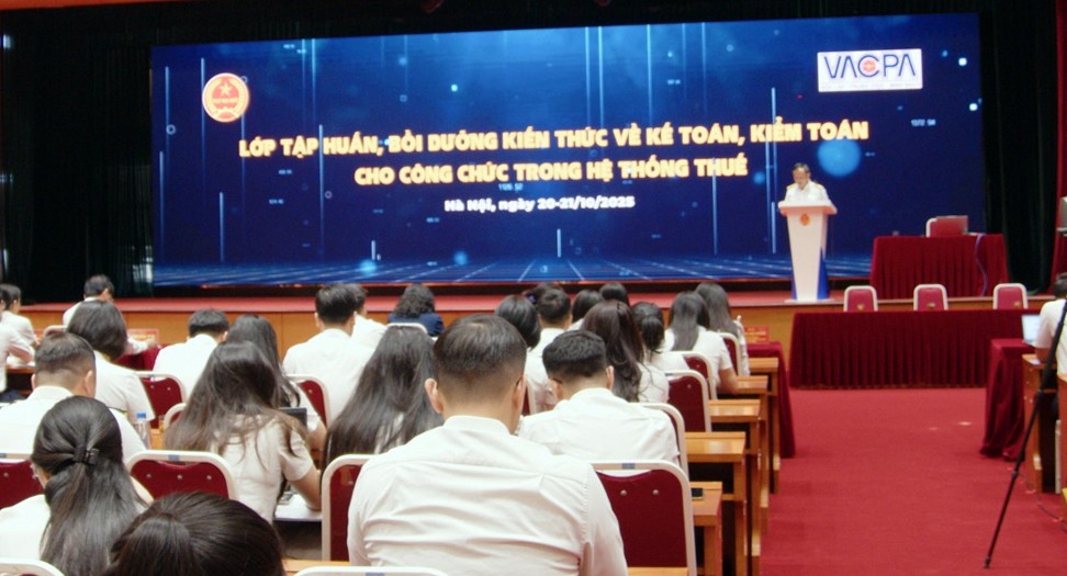 Nâng cao năng lực phân tích báo cáo tài chính cho công chức ngành Thuế Nâng cao năng lực phân tích báo cáo tài chính cho công chức ngành Thuế