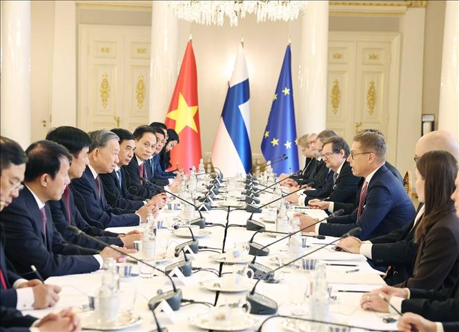 Tổng Bí thư Tô Lâm hội đàm với Tổng thống Phần Lan Alexander Stubb Chú thích ảnh
