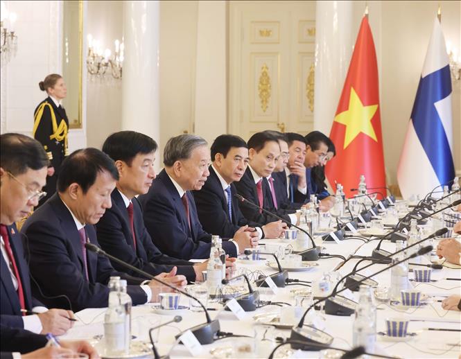 Tổng Bí thư Tô Lâm hội đàm với Tổng thống Phần Lan Alexander Stubb Chú thích ảnh