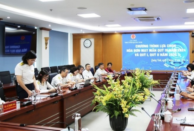 Thuế Quảng Ninh tổ chức quay thưởng lựa chọn “Hóa đơn may mắn”