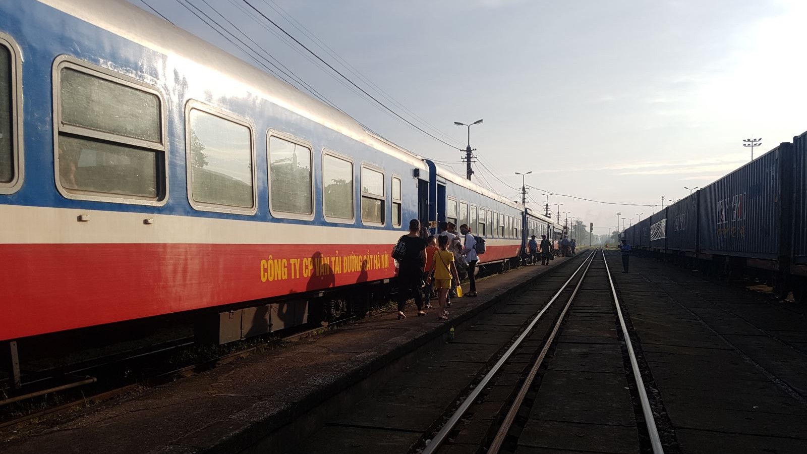 Vé tàu Tết Bính Ngọ 2026 đã bán được hơn 60.000 vé sau một tháng mở bán