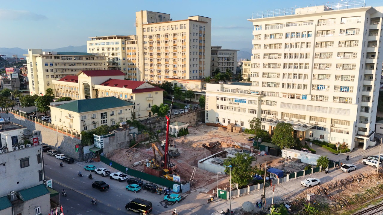 Dự án mở rộng Bệnh viện Bãi Cháy được UBND tỉnh Quảng Ninh phê duyệt với tổng mức kinh phí đầu tư 210 tỷ đồng từ ngân sách tỉnh Dự án mở rộng Bệnh viện Bãi Cháy được UBND tỉnh Quảng Ninh phê duyệt với tổng mức kinh phí đầu tư 210 tỷ đồng từ ngân sách tỉnh