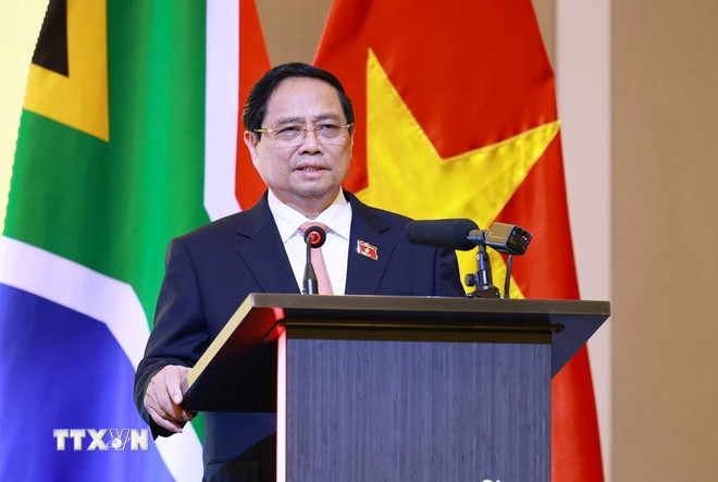 Thủ tướng Phạm Minh Chính phát biểu tại Diễn đàn doanh nghiệp Việt Nam-Nam Phi. (Ảnh: Dương Giang/TTXVN) ttxvn-thu-tuong-va-tong-thong-nam-phi-matamela-cyril-ramaphosa-du-dien-dan-doanh-nghiep-24-2.jpg