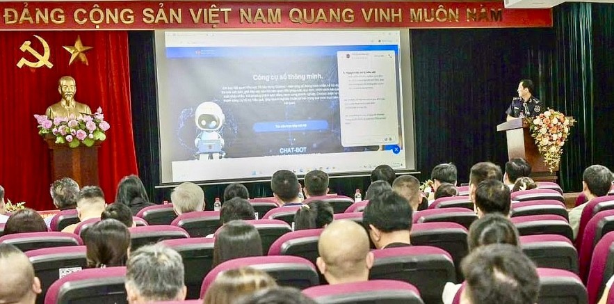 undefined Hải quan khu vực XII đối thoại phát triển hợp tác doanh nghiệp năm 2025
