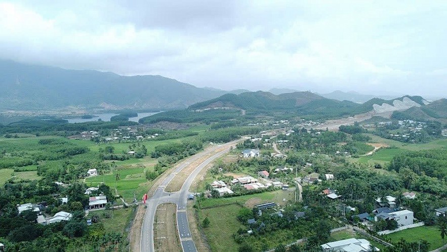 Miền Trung: Nhiều địa phương 