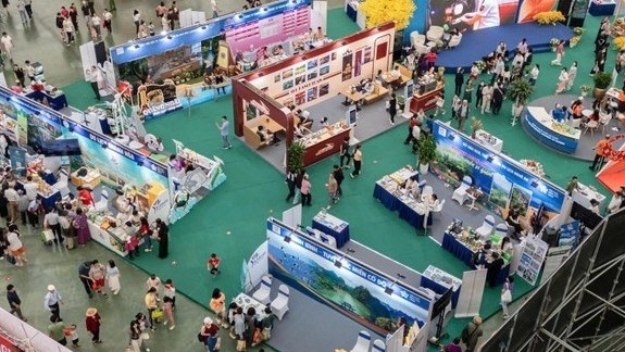 hoi cho mua thu don bay xuc tien thuong mai ket noi giao thuong