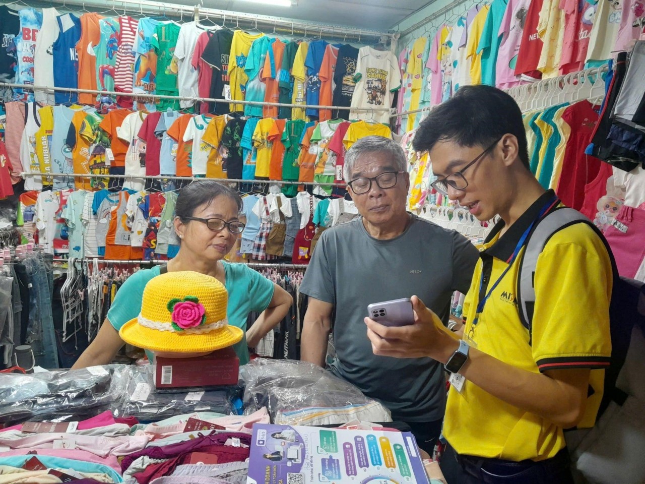 Hộ kinh doanh, cá nhân kinh doanh sẽ khai thuế, tính thuế theo mức doanh thu thực tế