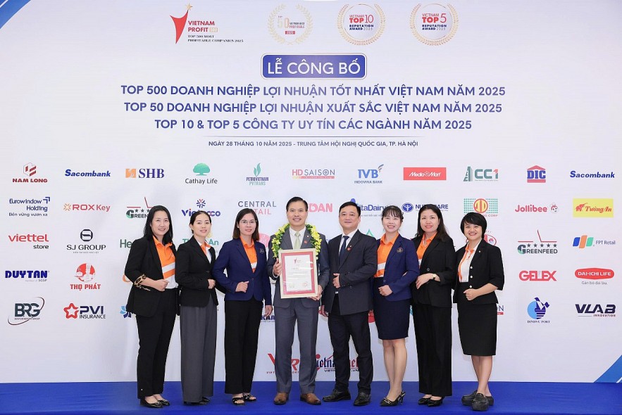 Hanwha Life được vinh danh trong “Top 500 Doanh nghiệp có lợi nhuận tốt nhất Việt Nam 2025” Hanwha Life được vinh danh trong “Top 500 Doanh nghiệp có lợi nhuận tốt nhất Việt Nam 2025”