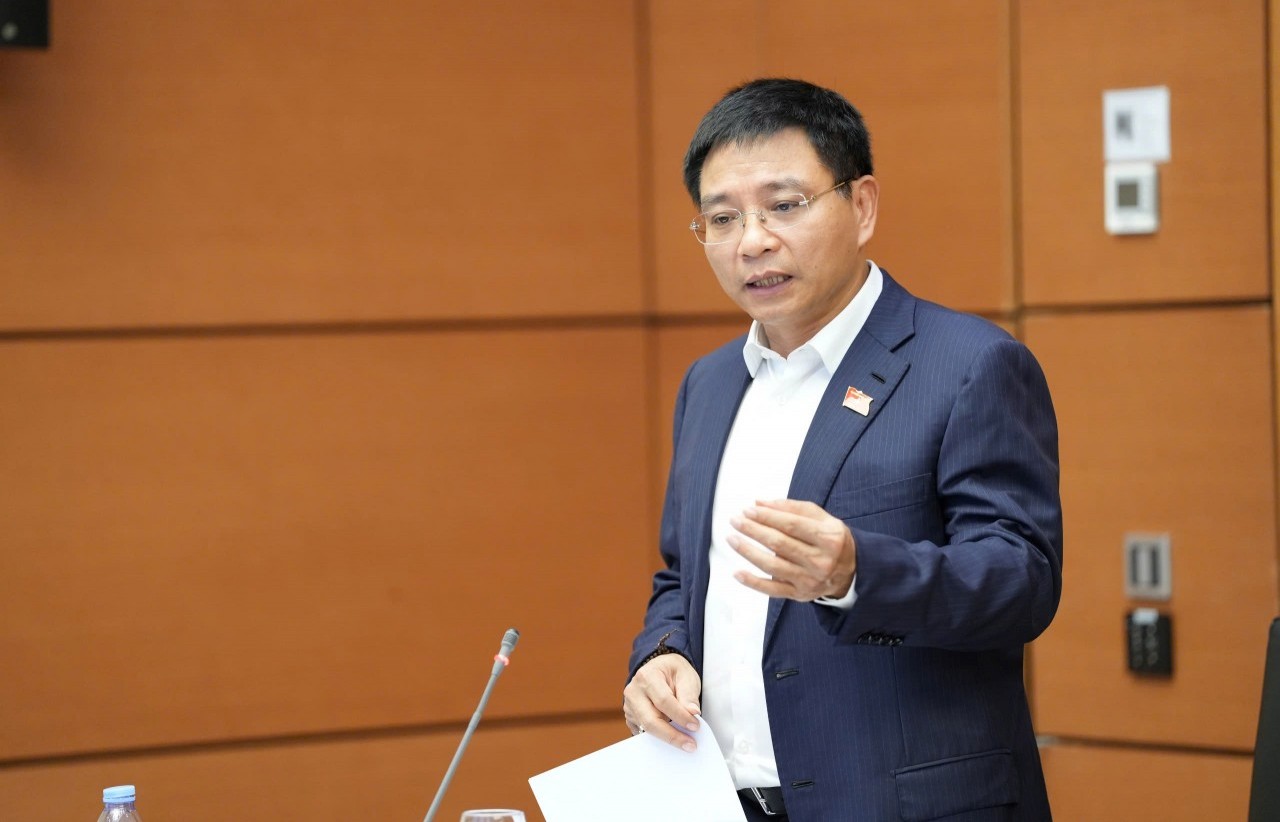 sua luat quan ly no cong buoc di quan trong khoi thong nguon luc cho phat trien