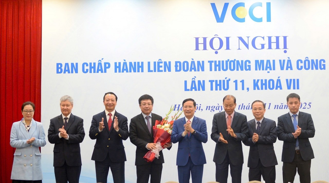 Ông Hồ Sỹ Hùng được bầu giữ chức Chủ tịch VCCI nhiệm kỳ 2021 - 2026
