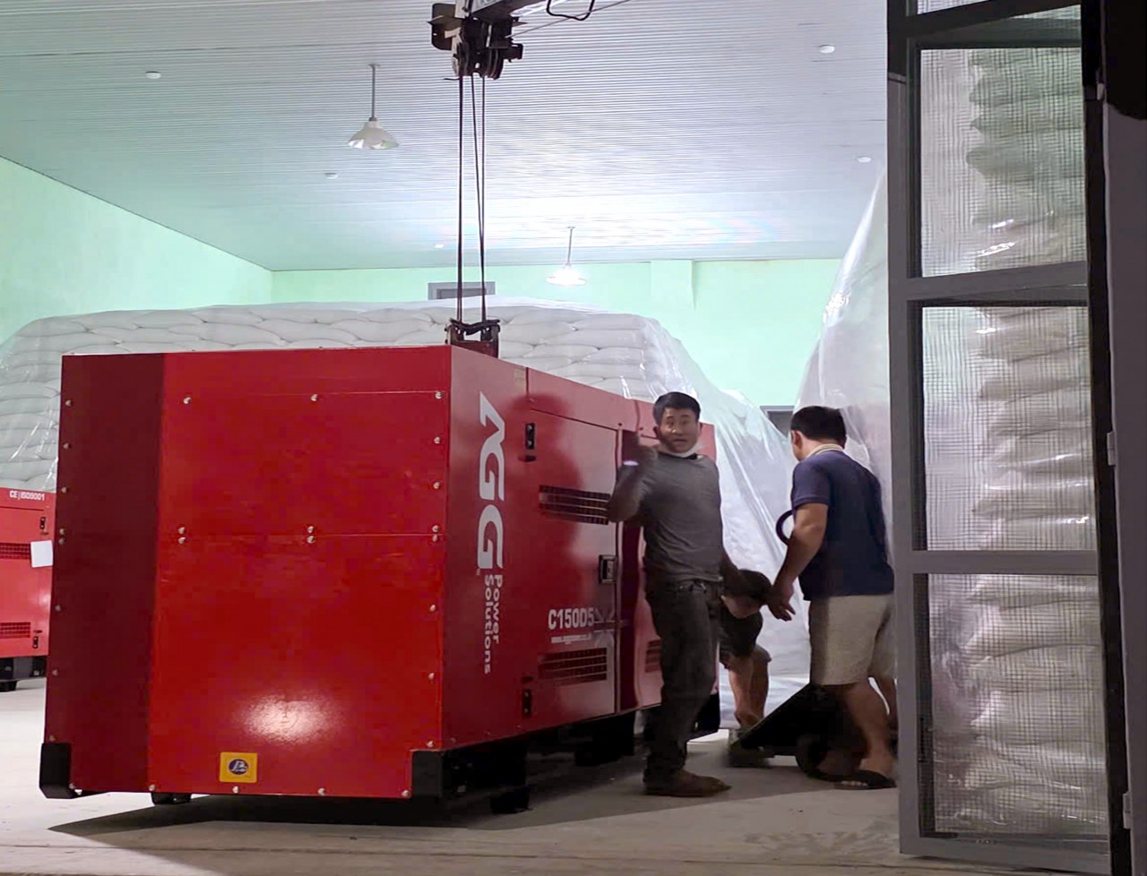 Chi cục Dự trữ Nhà nước khu vực X xuất cấp vật tư dự trữ quốc gia (lần 3) cho Huế