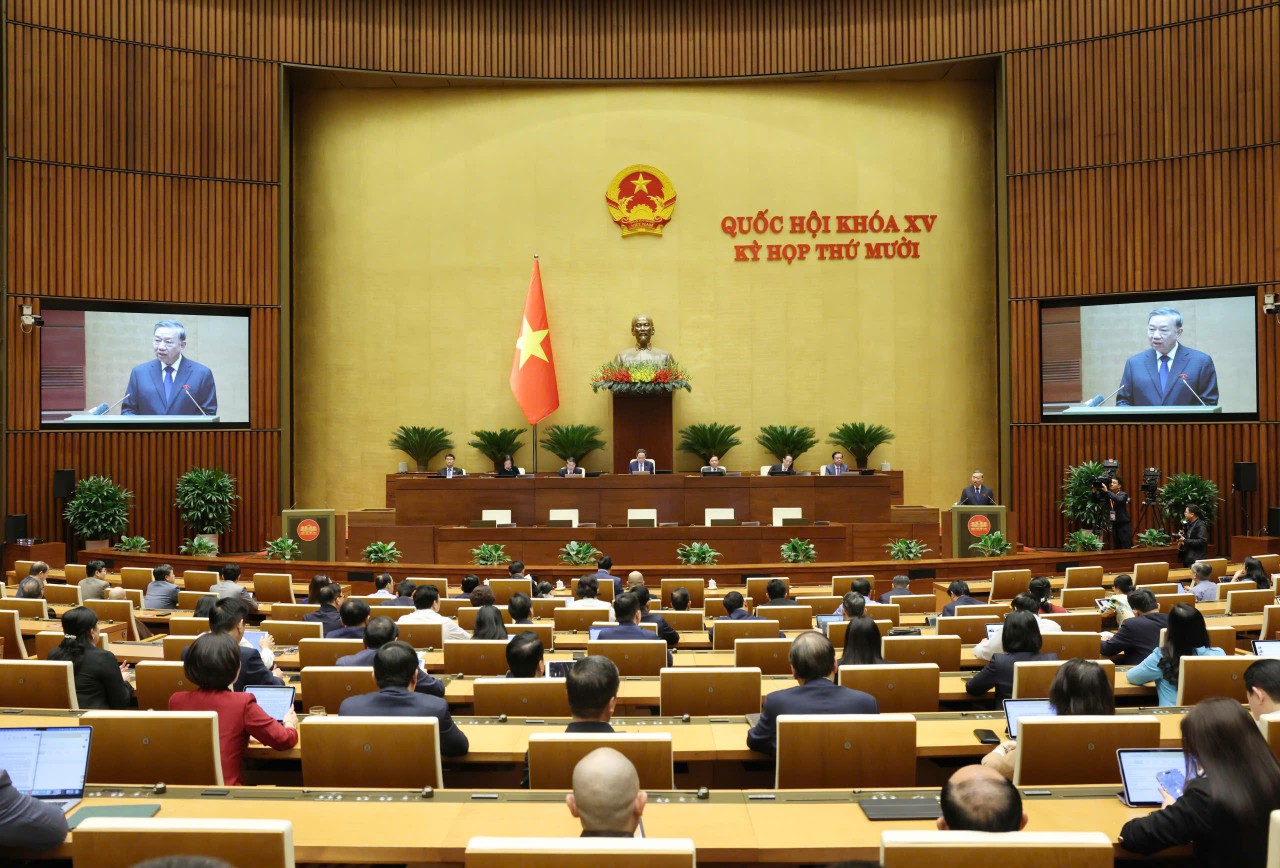 Tổng Bí thư Tô Lâm: Xây dựng Nhà nước pháp quyền mạnh nhưng không lạm quyền, có kỷ cương nhưng không xa dân Tổng Bí thư Tô Lâm: Xây dựng Nhà nước pháp quyền mạnh nhưng không lạm quyền, có kỷ cương nhưng không xa dân