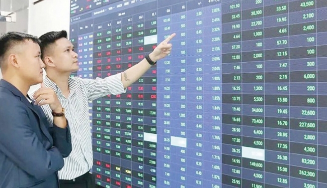 Thông tư 102/2025/TT-BTC: Chuẩn hóa an toàn vốn, nâng quản trị rủi ro