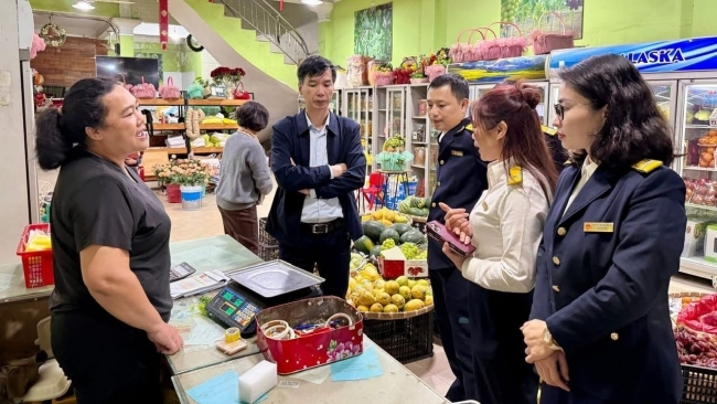 Bộ Tài chính đề nghị nghiên cứu hỗ trợ về tài chính cho hộ kinh doanh chuyển đổi sang kê khai, nộp thuế