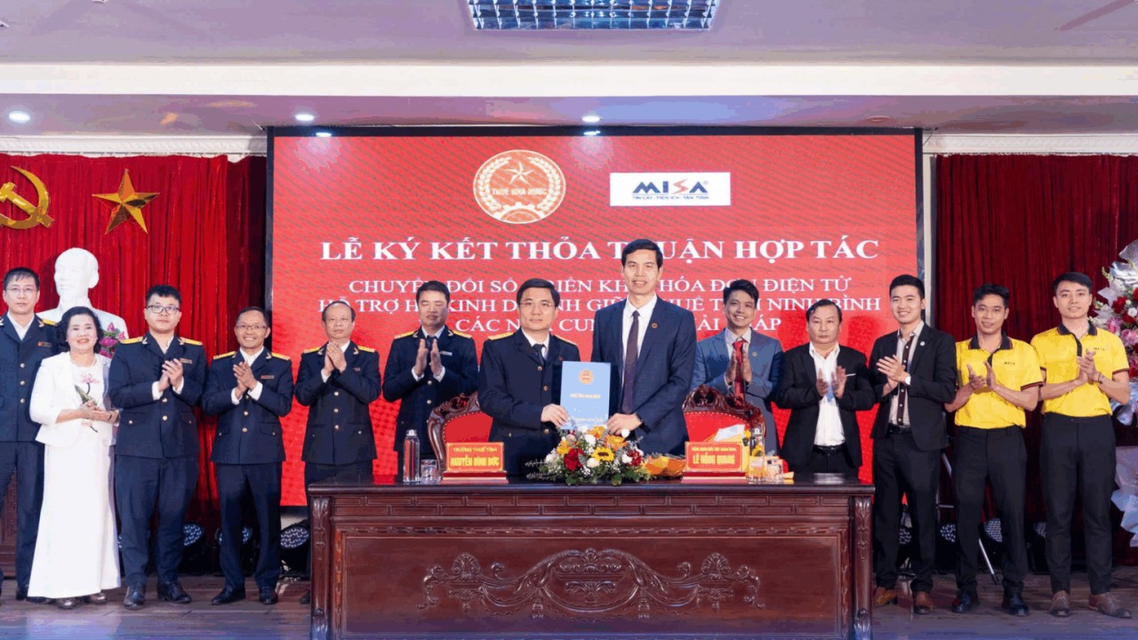 Thuế tỉnh Ninh Bình và Misa hợp tác hỗ trợ hộ kinh doanh chuyển từ thuế khoán sang kê khai