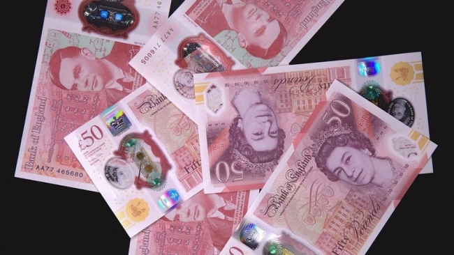 Ngân hàng Trung ương Anh giữ nguyên lãi suất chờ lạm phát giảm