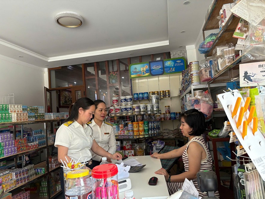 Thuế tỉnh Điện Biên triển khai 30 ngày cao điểm chuyển đổi từ thuế khoán sang kê khai với hộ kinh doanh