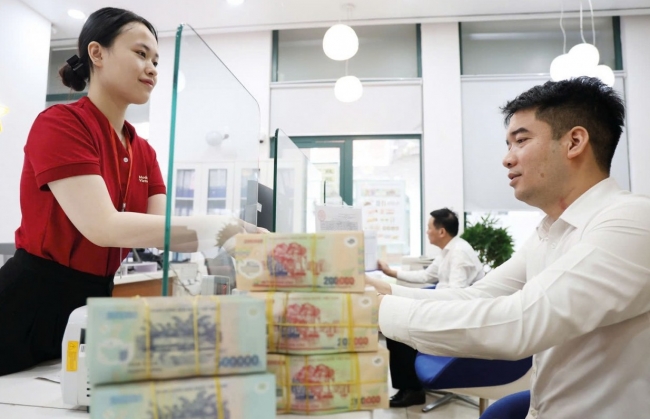 Nâng chuẩn quỹ nội để phát huy vai trò kênh dẫn vốn vào thị trường