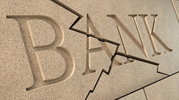 Chuẩn hóa giám sát vi mô và vĩ mô, mở rộng công cụ xử lý tổ chức tín dụng rủi ro