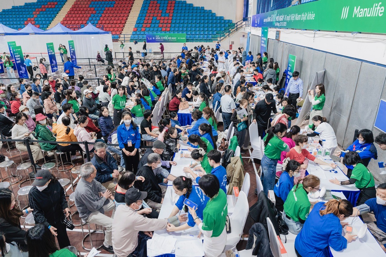 Manulife Việt Nam khởi động chiến dịch “Chọn XANH Cho KHỎE”, nâng cao nhận thức người trẻ về sức khỏe hệ tiêu hóa