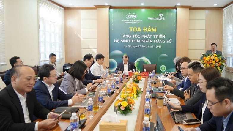 Nhận diện vướng mắc, tăng tốc xây dựng hệ sinh thái ngân hàng số