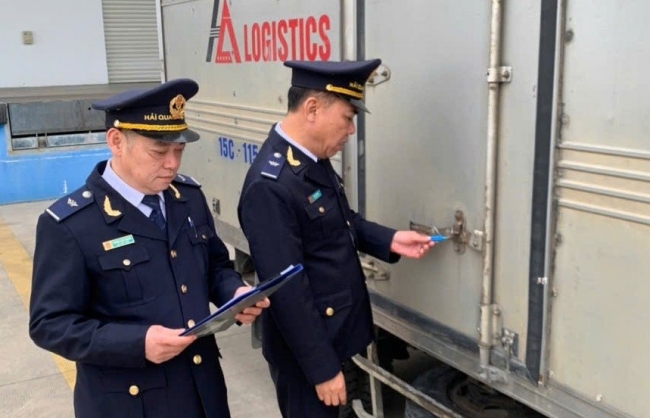 Quảng Ninh quyết liệt ngăn chặn buôn lậu dịp cuối năm