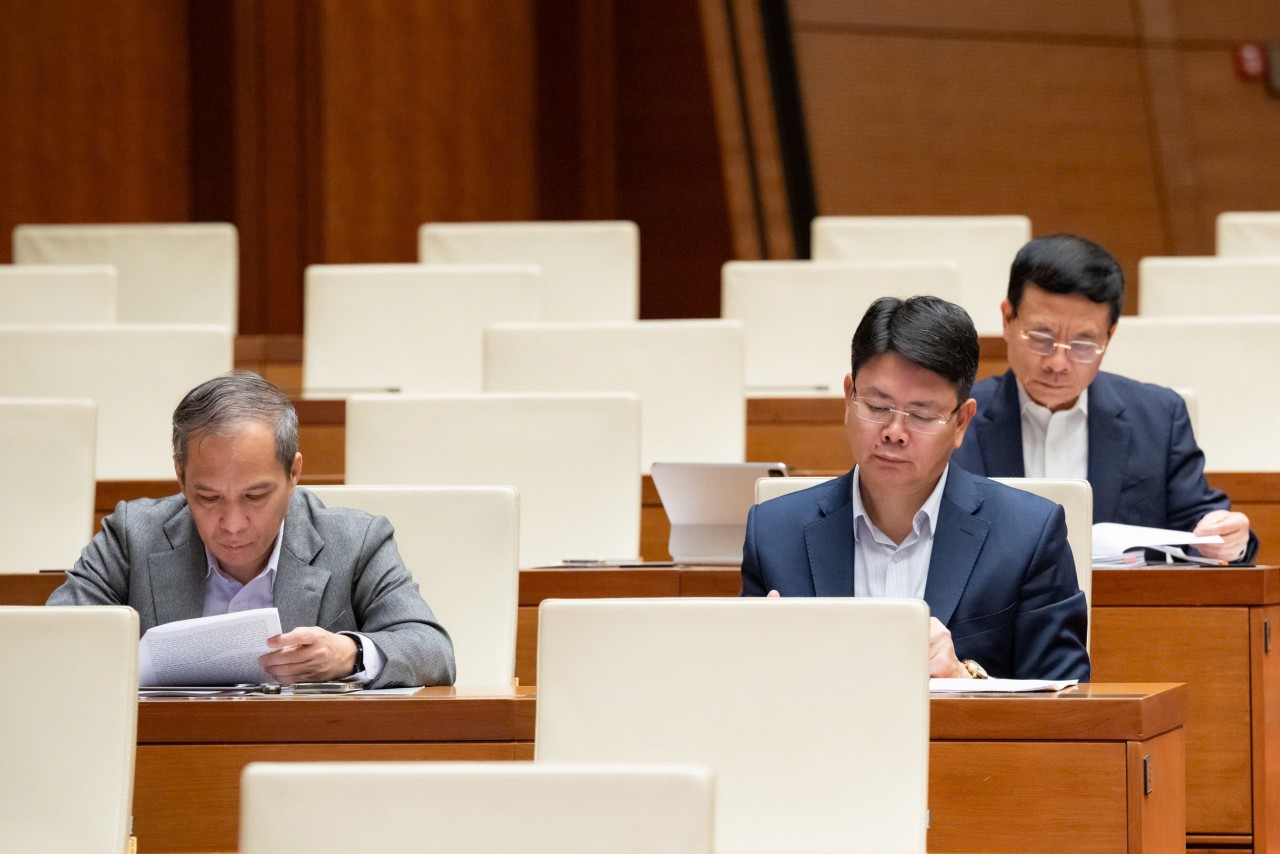 Báo cáo Quốc hội lộ trình chấm dứt phân bổ chỉ tiêu tín dụng Báo cáo Quốc hội lộ trình chấm dứt phân bổ chỉ tiêu tín dụng