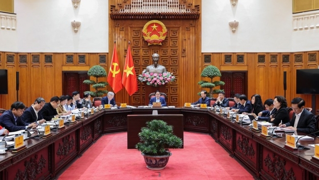 thu tuong xay dung chinh sach vuot troi canh tranh de thi diem mot so khu thuong mai tu do