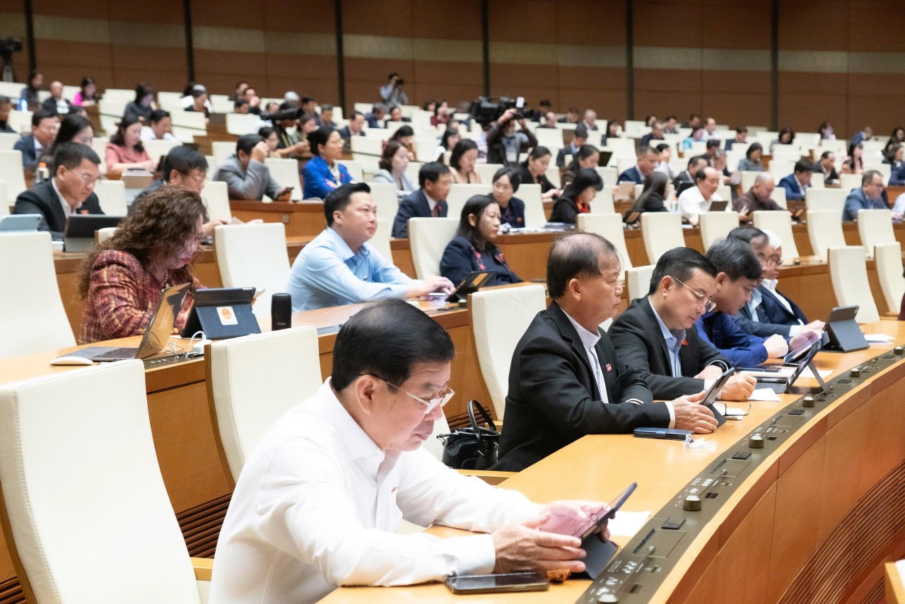 Đề xuất phân cấp thẩm quyền quyết định đầu tư của Quốc hội, Chính phủ cho TP. Hà Nội