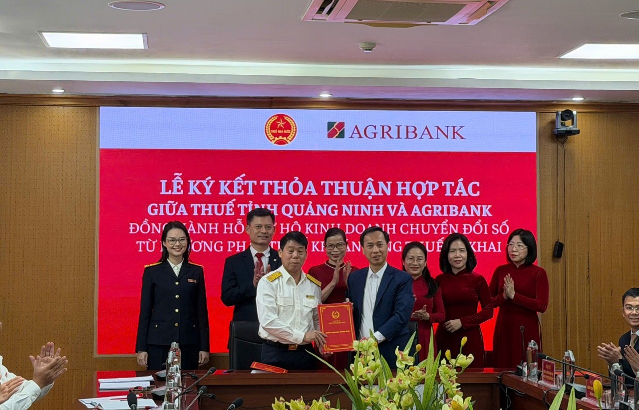 Thuế Quảng Ninh hợp tác hỗ trợ hộ kinh doanh chuyển đổi phương pháp tính thuế
