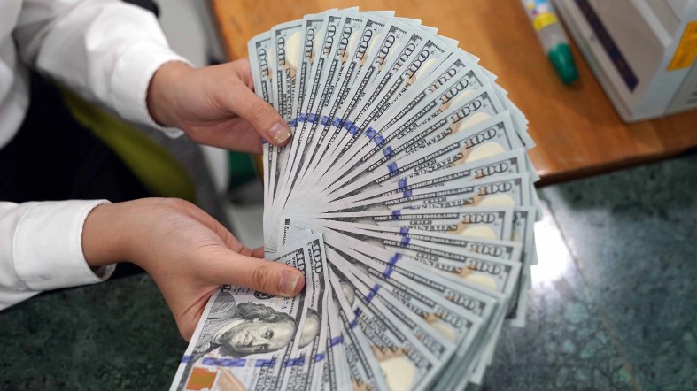 Tỷ giá USD hôm nay (9/12): Thế giới tăng, "chợ đen" hạ nhiệt