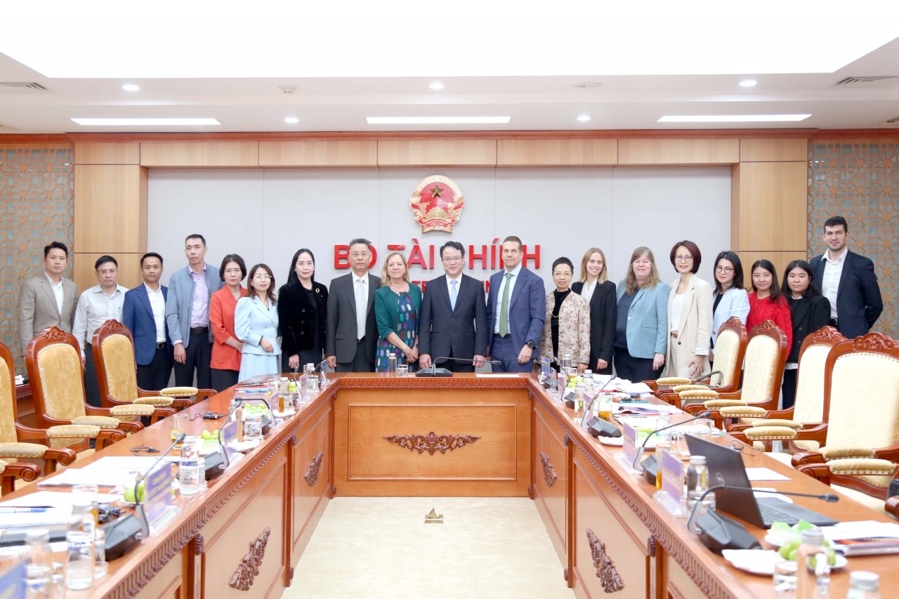 Bộ Tài chính và WB/SECO khởi động dự án cải cách quản lý tài chính công