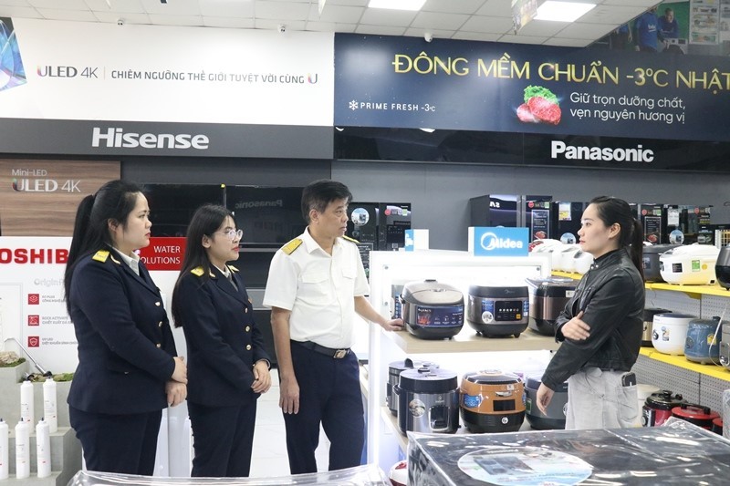 Thuế cơ sở 15 tỉnh Phú Thọ - Dẫn đầu trong chuyển đổi hộ kinh doanh từ nộp thuế khoán sang kê khai