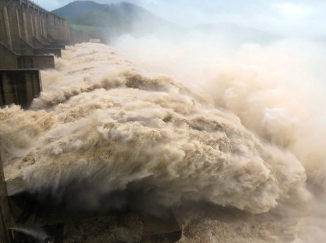 bo nong nghiep va moi truong yeu cau ra soat toan bo quy trinh van hanh ho chua
