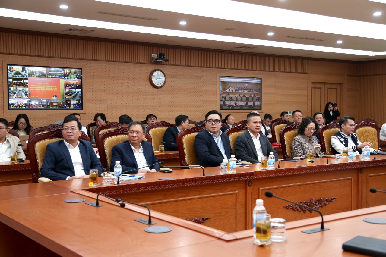 Đảng ủy Bộ Tài chính quán triệt, triển khai thực hiện Nghị quyết Đại hội đại biểu Đảng bộ Chính phủ lần thứ I Đảng ủy Bộ Tài chính quán triệt, triển khai thực hiện Nghị quyết Đại hội đại biểu Đảng bộ Chính phủ lần thứ I