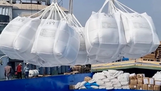 xuat khau gao giam ve luong va gia tri trong 11 thang