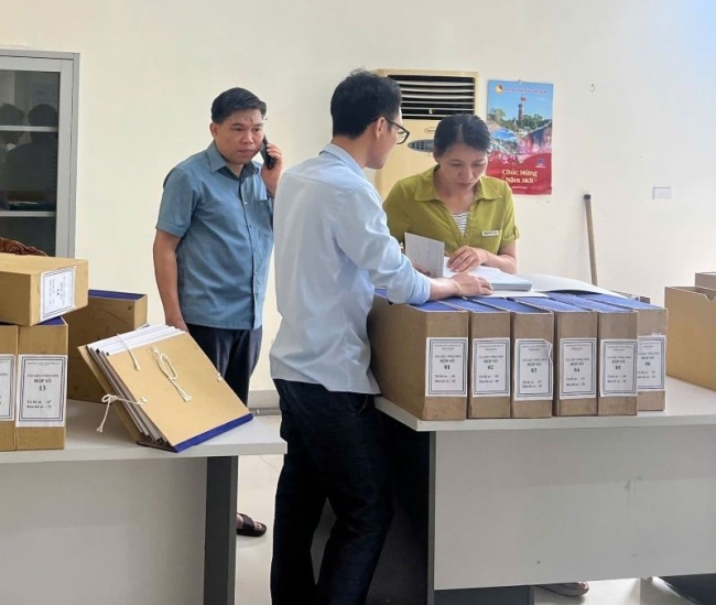 kho bac nha nuoc khu vuc iv hoan tat giao nop 1333 ho so vinh vien vao luu tru lich su tinh hung yen