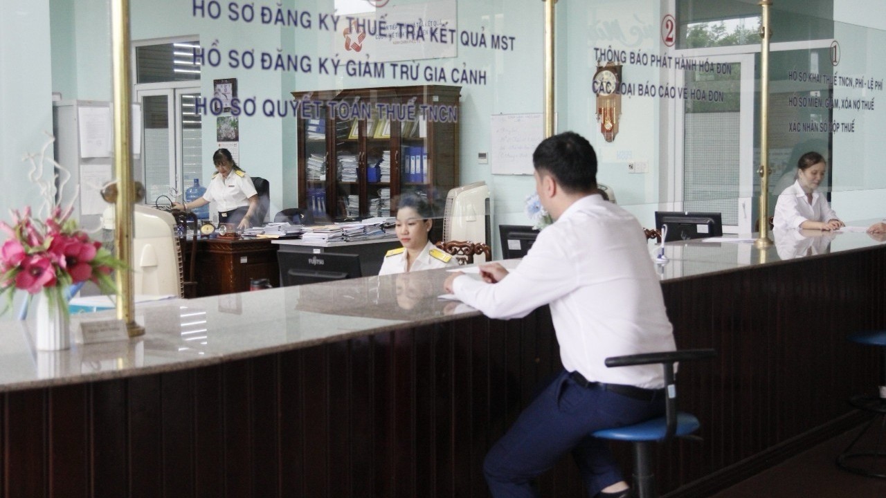 Thuế TP. Huế thu nội địa 11 tháng vượt dự toán