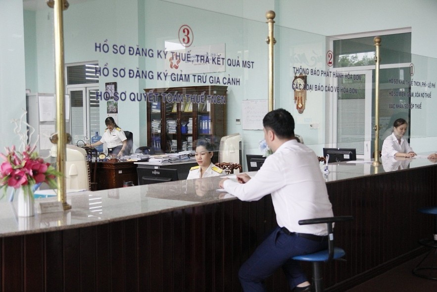 Thuế TP. Huế thu nội địa 11 tháng vượt dự toán Thuế TP. Huế thu nội địa 11 tháng vượt dự toán