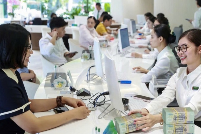 song lai suat dang cao cuoi nam nhieu cong cu can thiep phai kich hoat