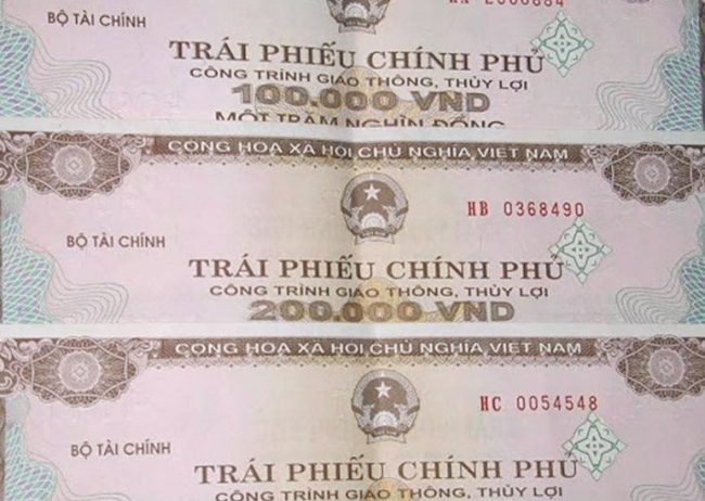 cau trai phieu chua lay lai da loi suat tiep tuc chiu ap luc tang trong tuan qua