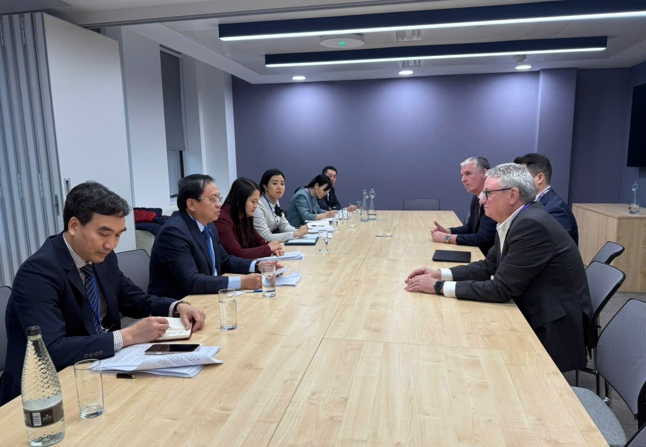 Tăng cường trao đổi kinh nghiệm về lĩnh vực quản lý và thẩm định giá giữa Việt Nam - Vương quốc Anh