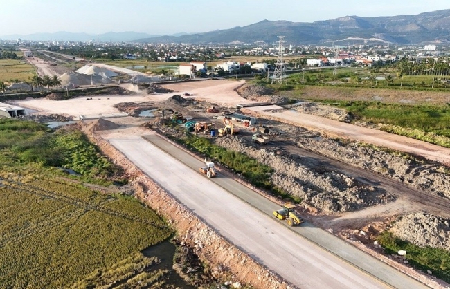 Quảng Ninh đẩy nhanh tiến độ giải ngân vốn đầu tư công trong những ngày cuối năm