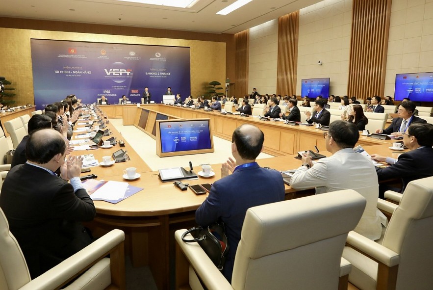 Đổi mới mạnh mẽ tư duy huy động và sử dụng nguồn lực tài chính