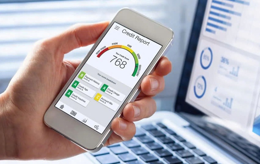 nang chuan giam sat nhin tu bai hoc quoc te ve rui ro trong xep hang tin nhiem